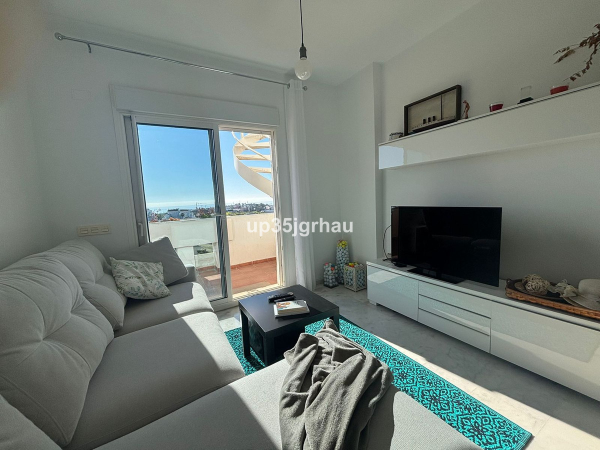 2 Bedroom Apartment for Sale in Estepona — 3