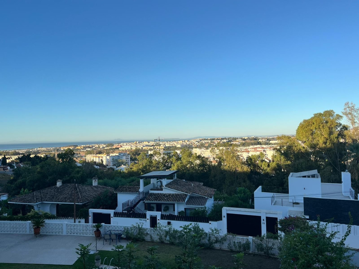 3 Bedroom Apartment for Sale in Nueva Andalucía