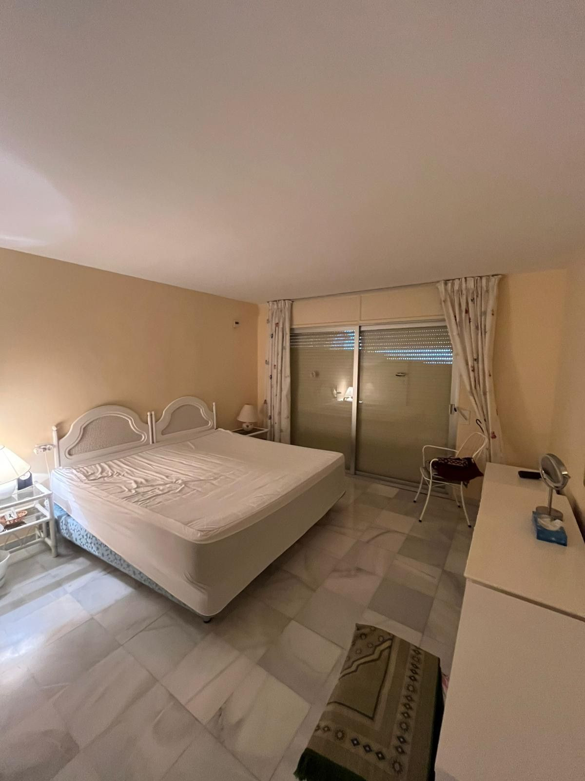 3 Bedroom Apartment for Sale in Nueva Andalucía — 4