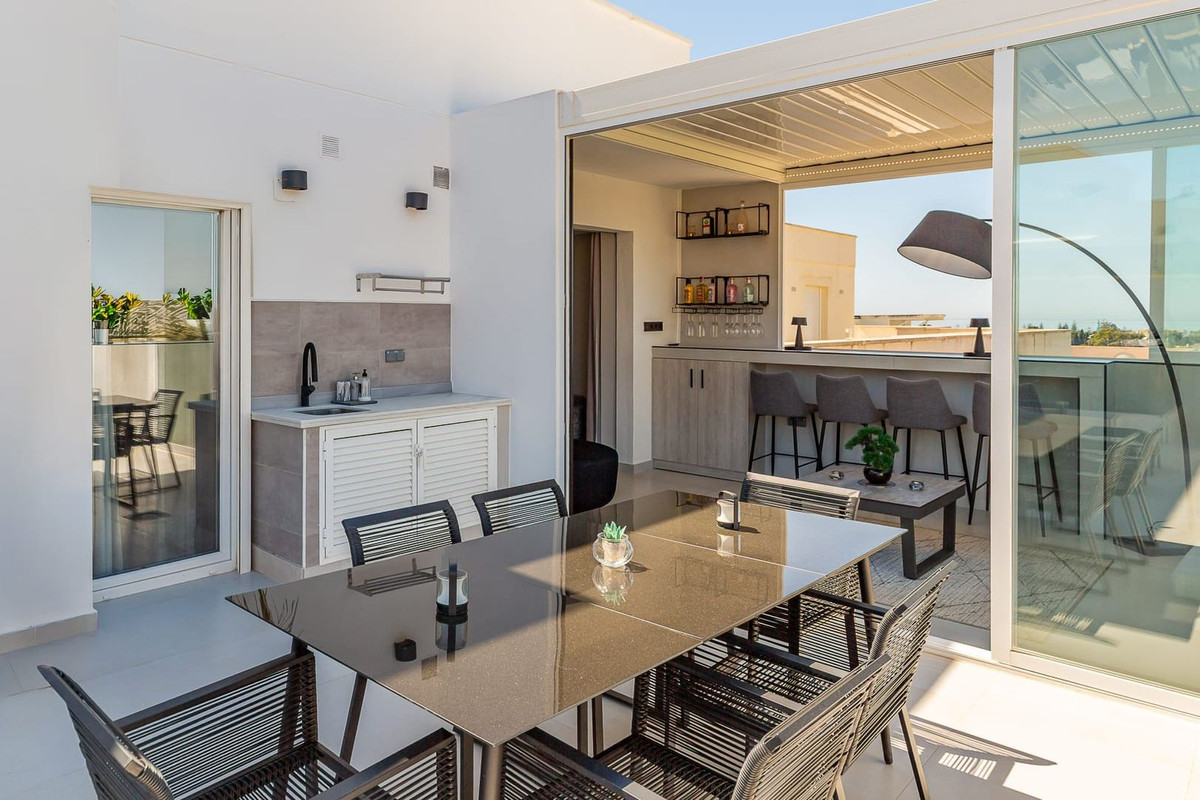 3 Bedroom Apartment for Sale in Nueva Andalucía — 5