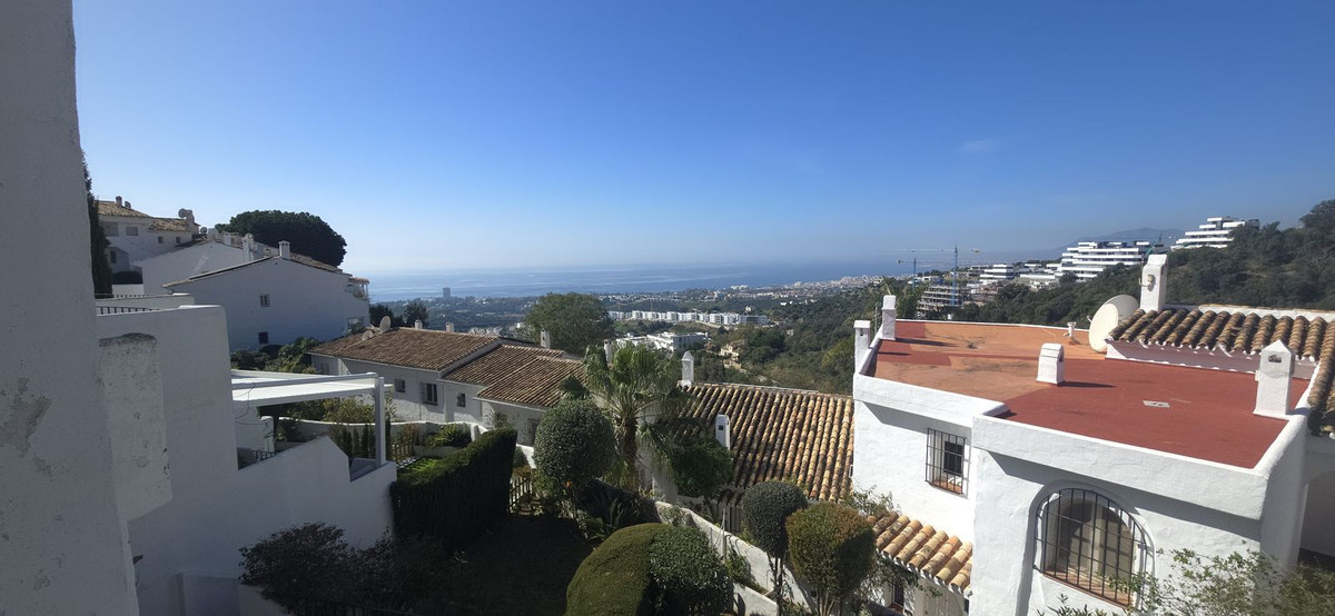 2 Bedroom Villa for Sale in Marbella — 5
