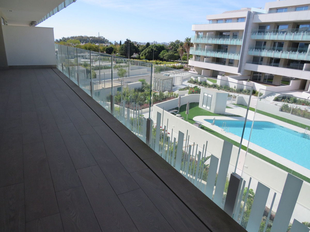 3 Bedroom Apartment for Sale in San Pedro de Alcántara — 3