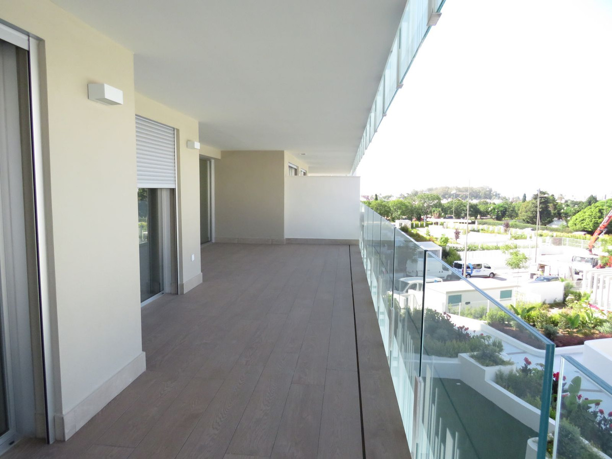 3 Bedroom Apartment for Sale in San Pedro de Alcántara — 4