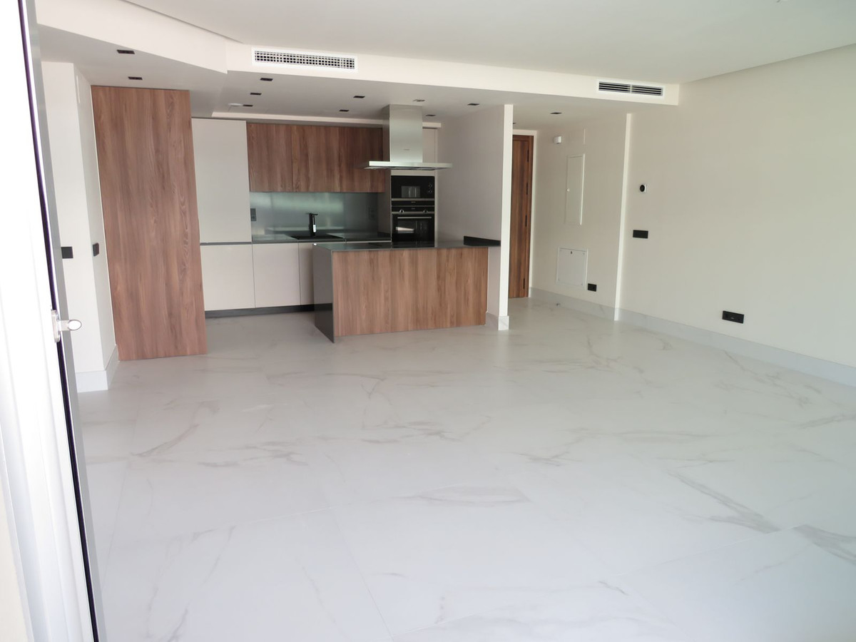 3 Bedroom Apartment for Sale in San Pedro de Alcántara — 8