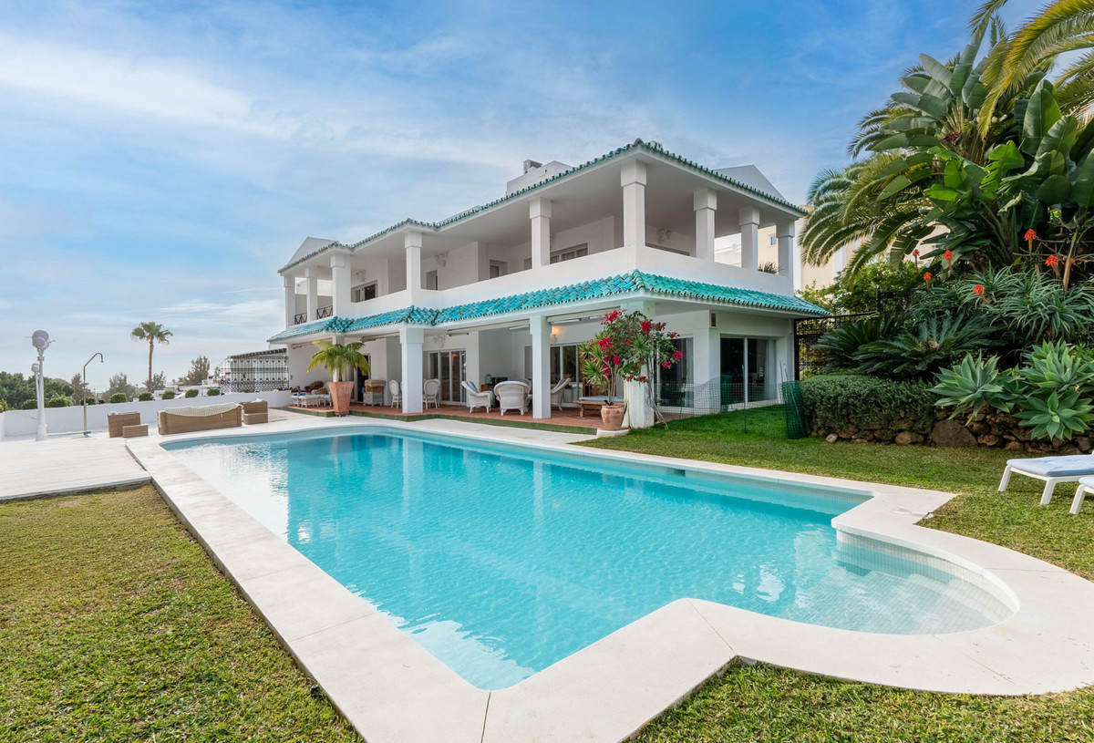 2 Bedroom Villa for Sale in La Quinta