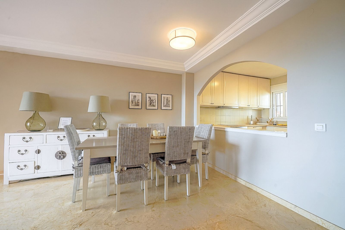 3 Bedroom Villa for Sale in Estepona — 4