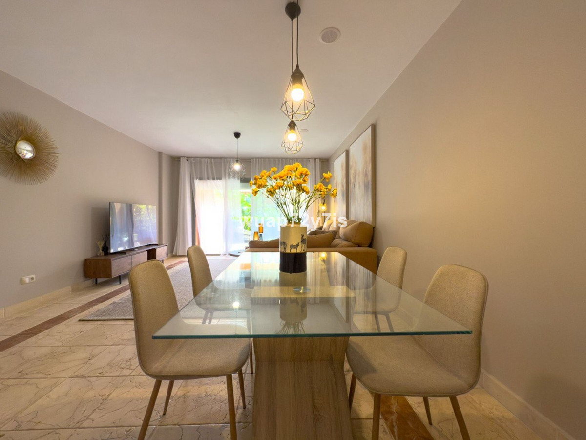 3 Bedroom Apartment for Sale in Estepona — 5