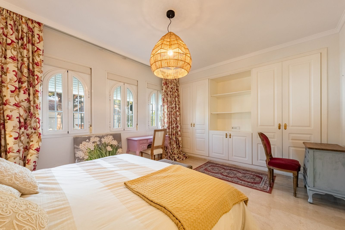 3 Bedroom Townhouse for Sale in Nagüeles — view 18
