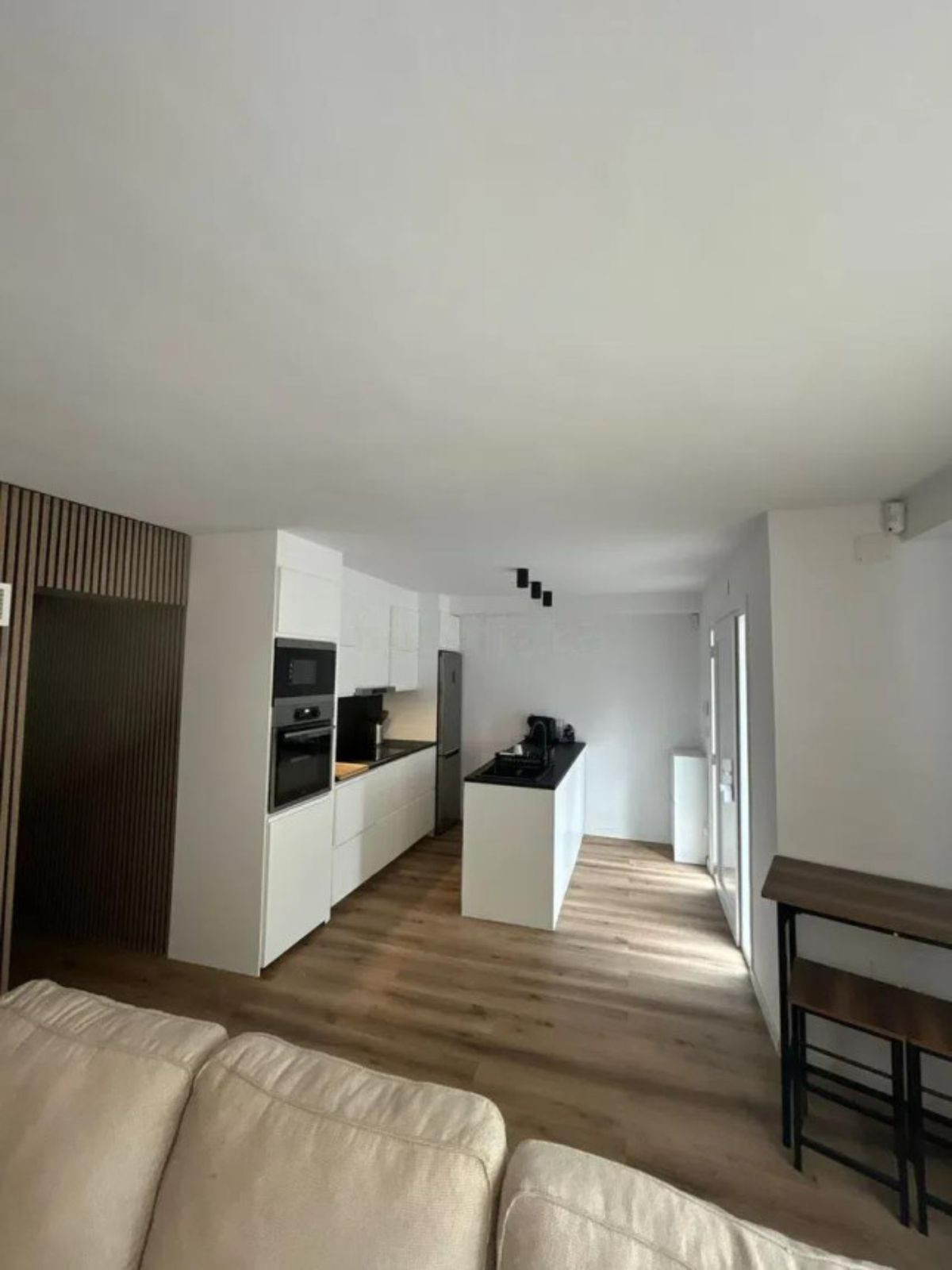 3 Bedroom Apartment for Sale in Estepona — 3