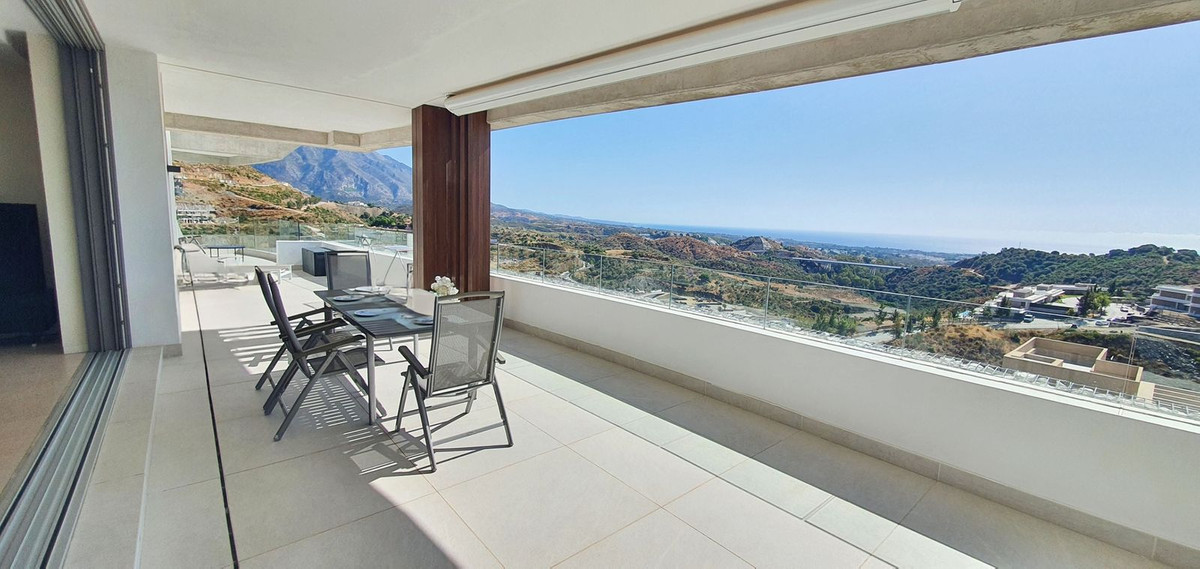 3 Bedroom Apartment for Sale in La Quinta