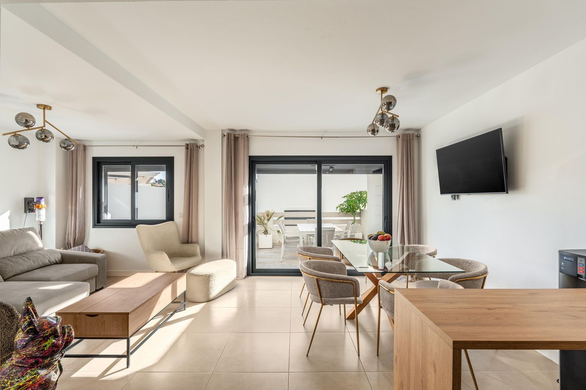 3 Bedroom Villa for Sale in El Paraiso