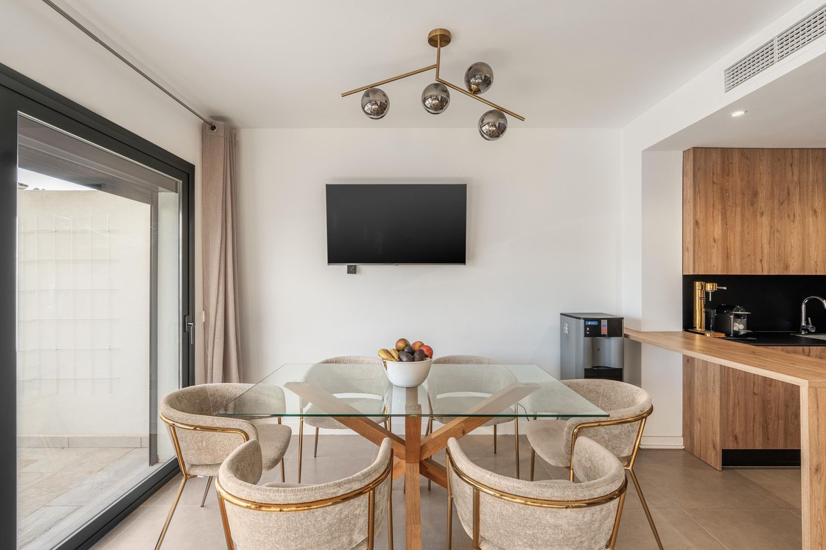 3 Bedroom Villa for Sale in El Paraiso — 4