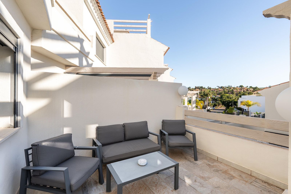 3 Bedroom Villa for Sale in El Paraiso — 5