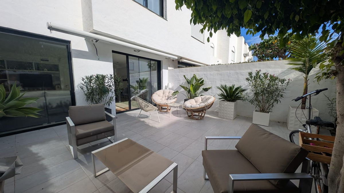 4 Bedroom Villa for Sale in San Pedro de Alcántara — 6