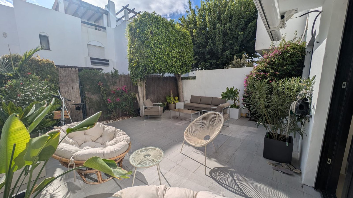 4 Bedroom Villa for Sale in San Pedro de Alcántara — 7