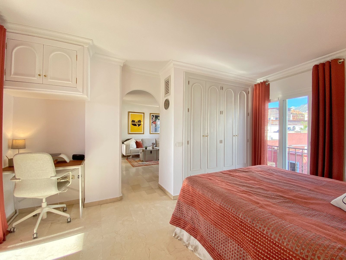 1 Bedroom Apartment for Sale in Marbella — 5