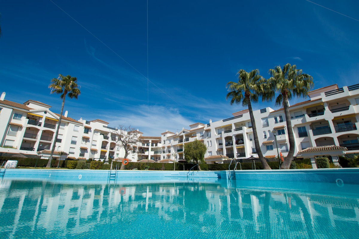 3 Bedroom Apartment for Sale in San Pedro de Alcántara