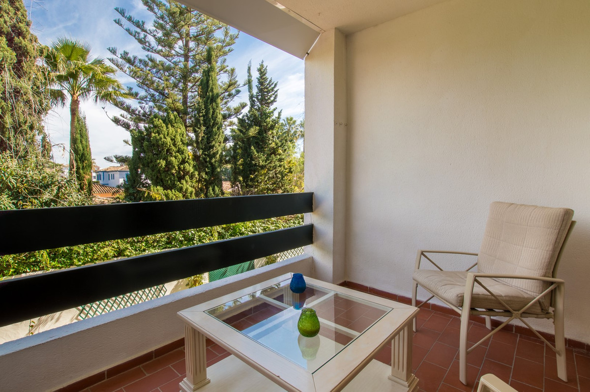 3 Bedroom Apartment for Sale in San Pedro de Alcántara — 3