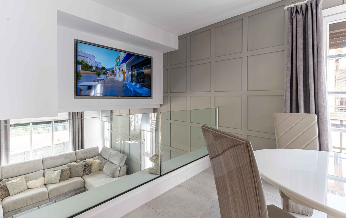 4 Bedroom Villa for Sale in Benahavís — 7