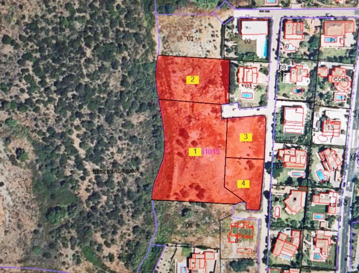Plot for Sale in Benahavís — 3