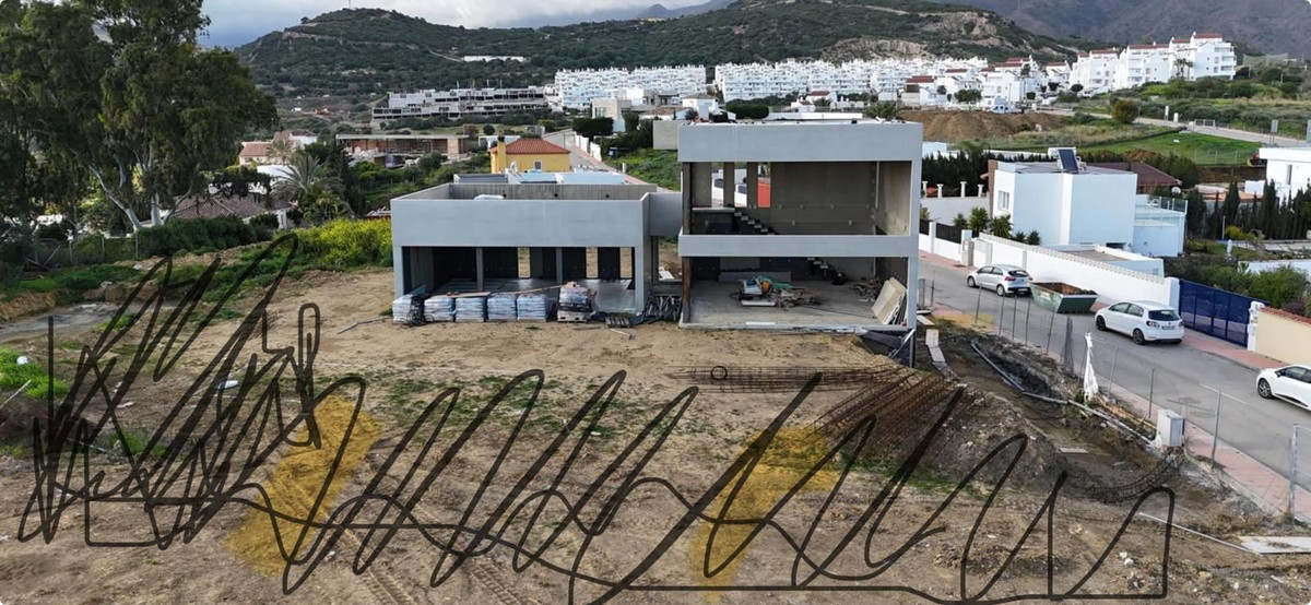 Plot for Sale in Estepona