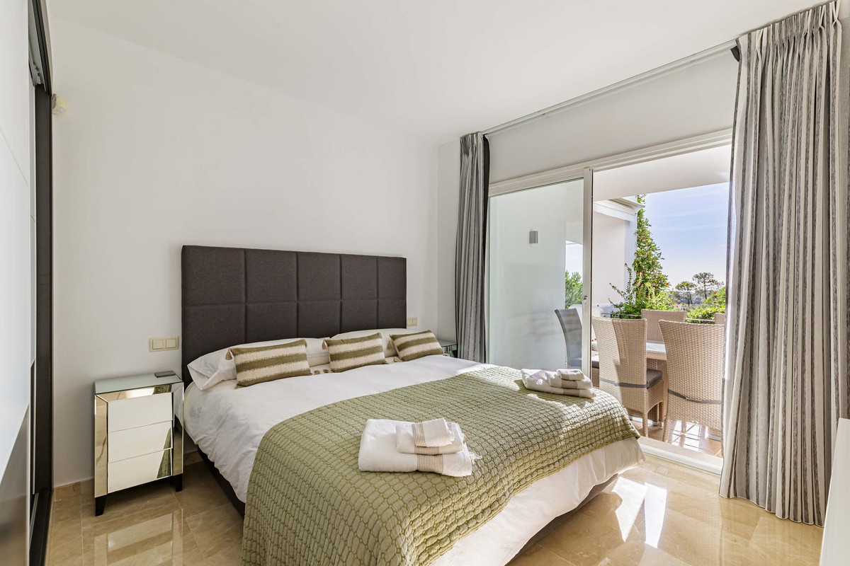 3 Bedroom Apartment for Sale in La Quinta — view 10