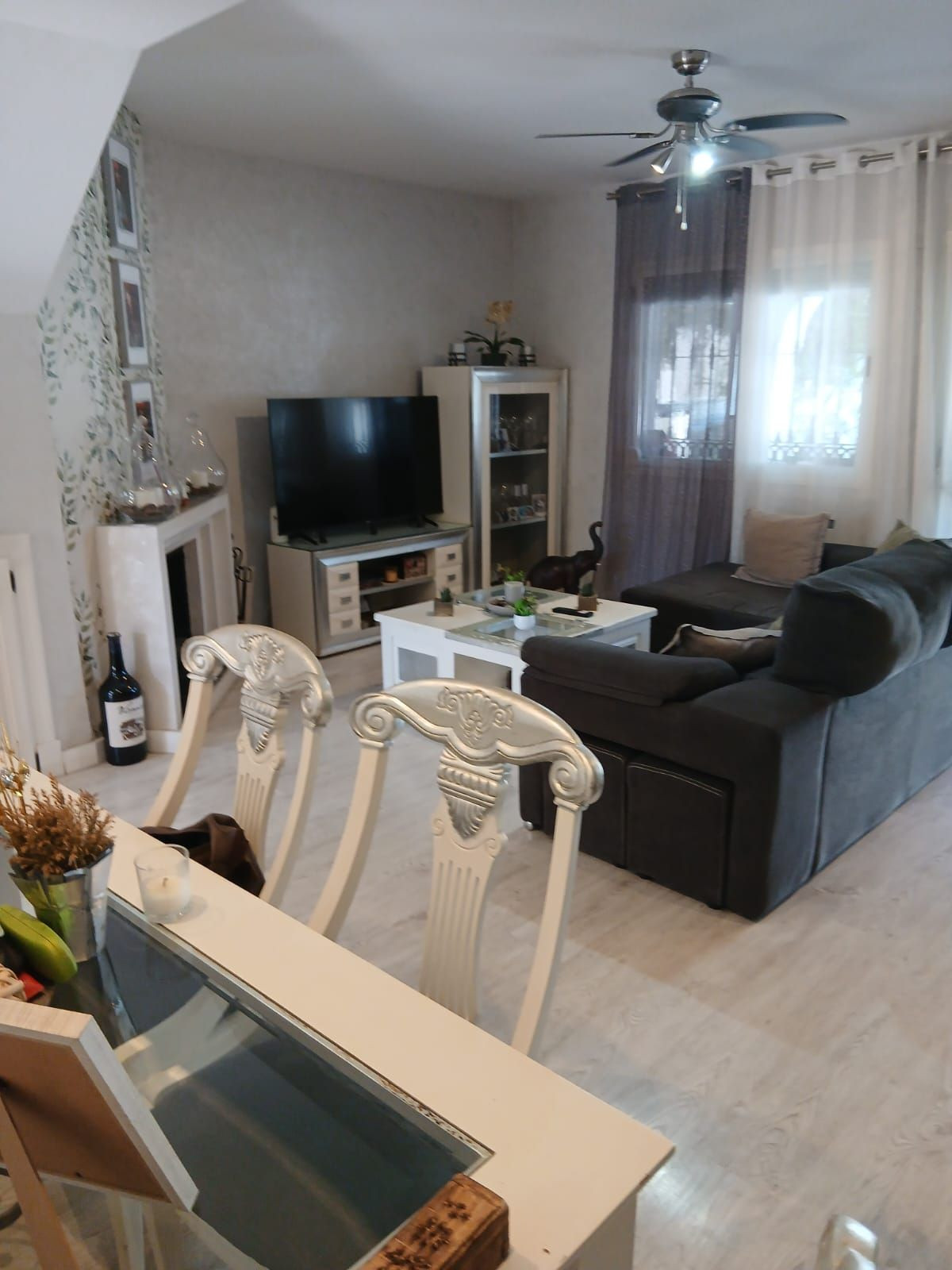 4 Bedroom Villa for Sale in Estepona — 4