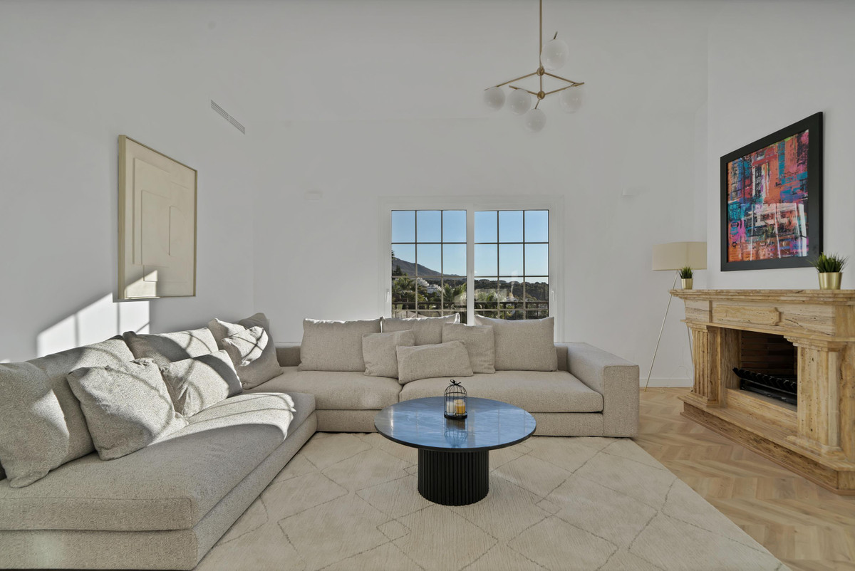 5 Bedroom Villa for Sale in Marbella — 6