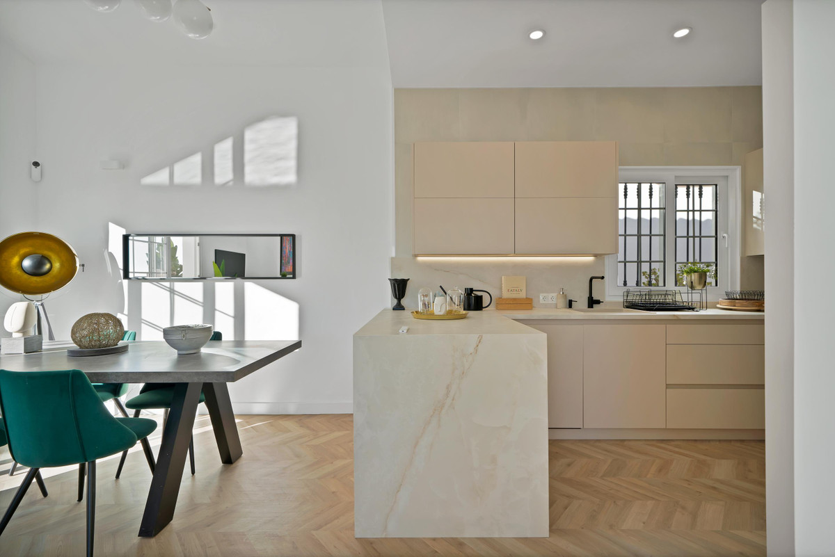 5 Bedroom Villa for Sale in Marbella — 9