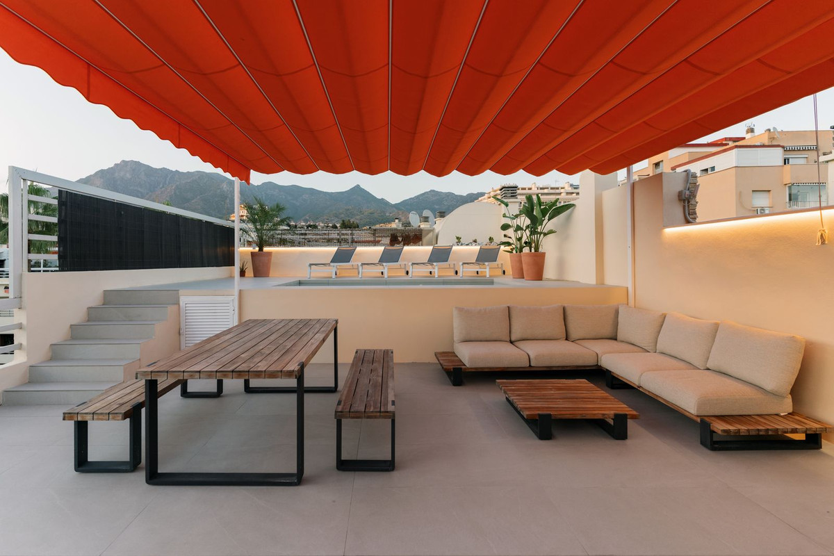 3 Bedroom Apartment for Sale in Marbella — 2