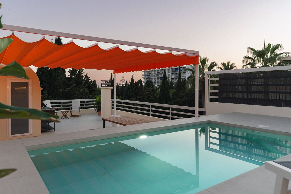 3 Bedroom Apartment for Sale in Marbella — 3