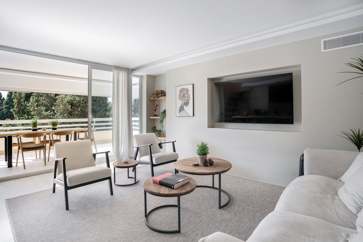 3 Bedroom Apartment for Sale in Marbella — 4