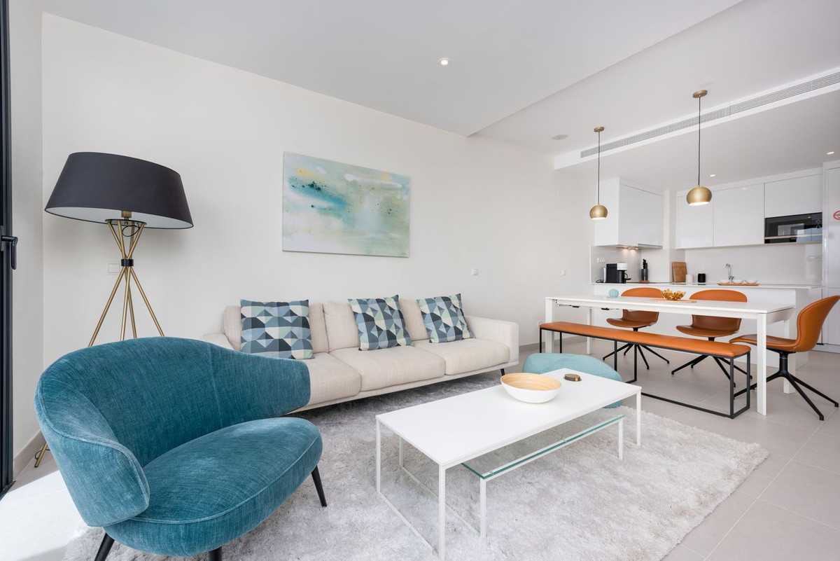 3 Bedroom Apartment for Sale in Estepona — 4