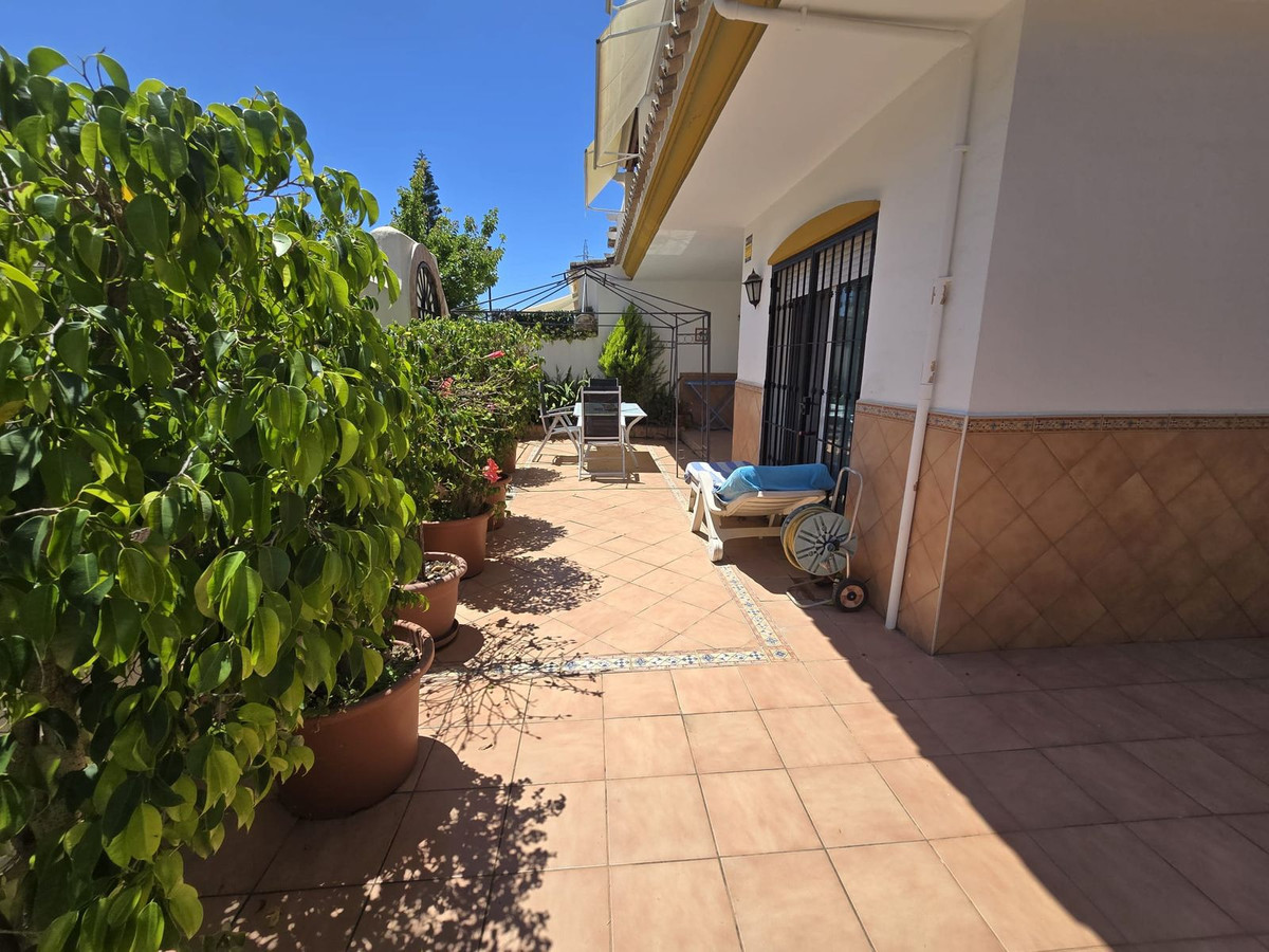 2 Bedroom Apartment for Sale in Marbella — view 10