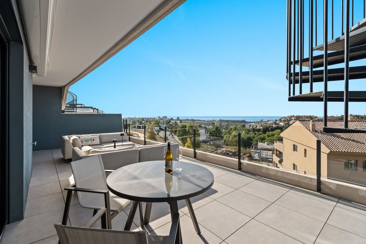 3 Bedroom Apartment for Sale in Estepona — 5