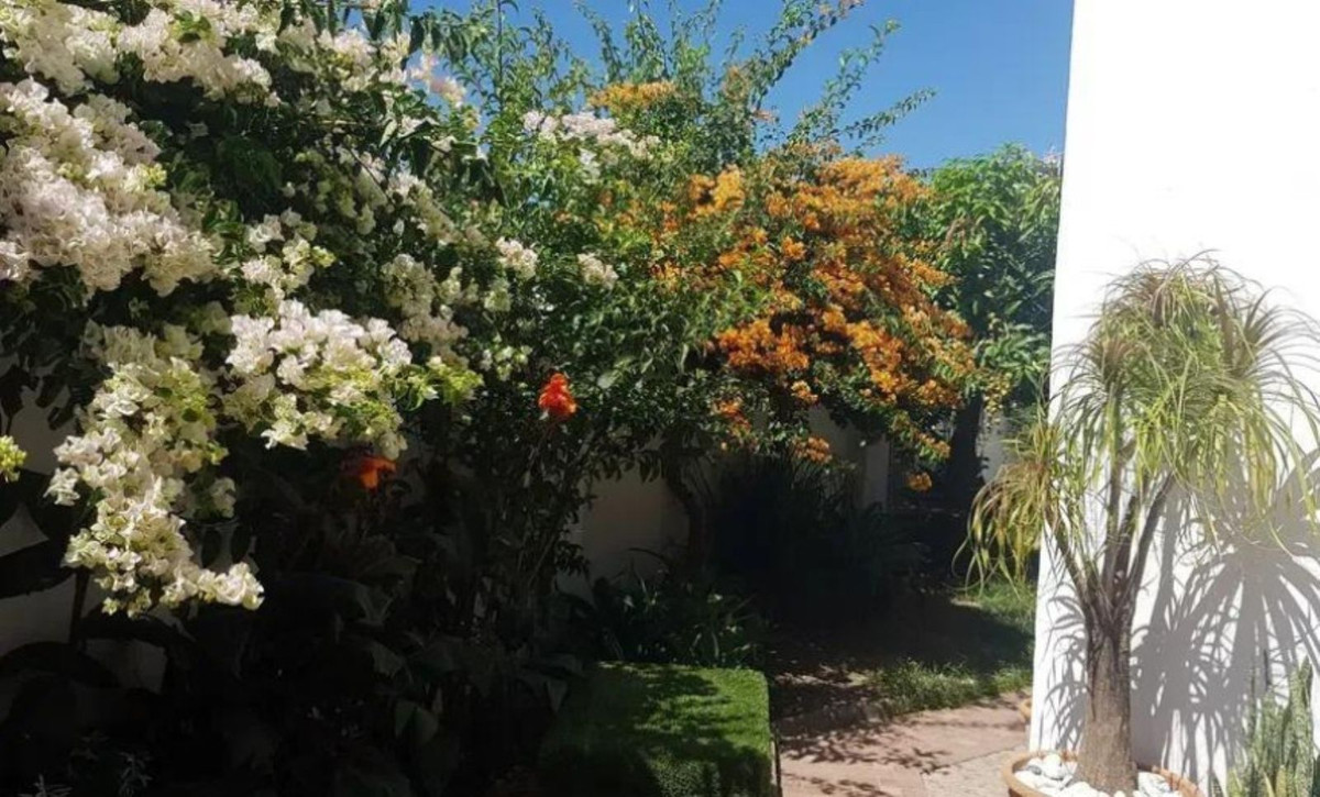 4 Bedroom Villa for Sale in Estepona — view 10