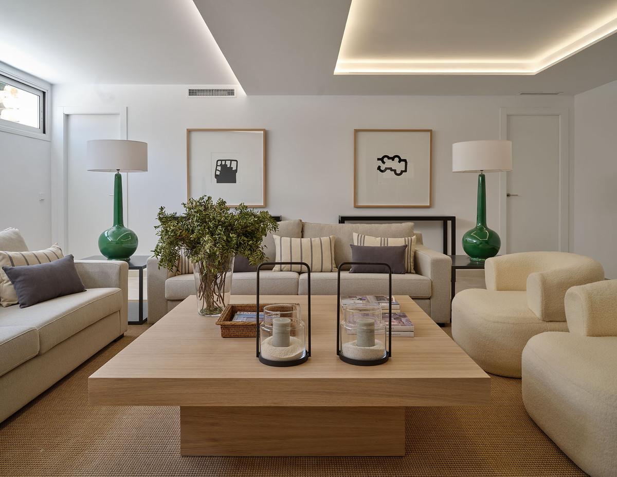 4 Bedroom Villa for Sale in Marbella — view 13