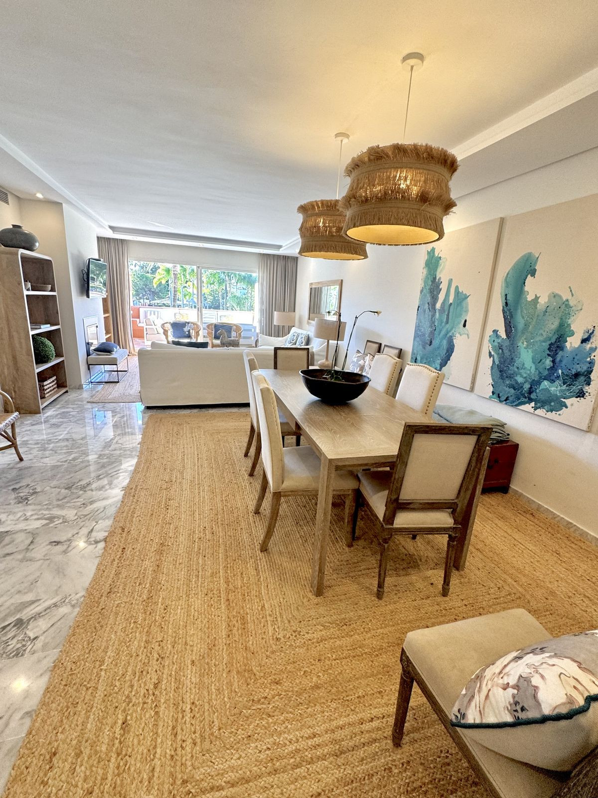 4 Bedroom Apartment for Sale in Guadalmina Baja — 4
