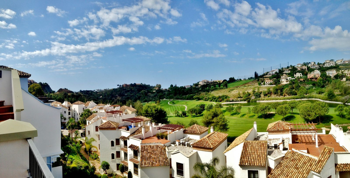 3 Bedroom Apartment for Sale in Los Arqueros — 3