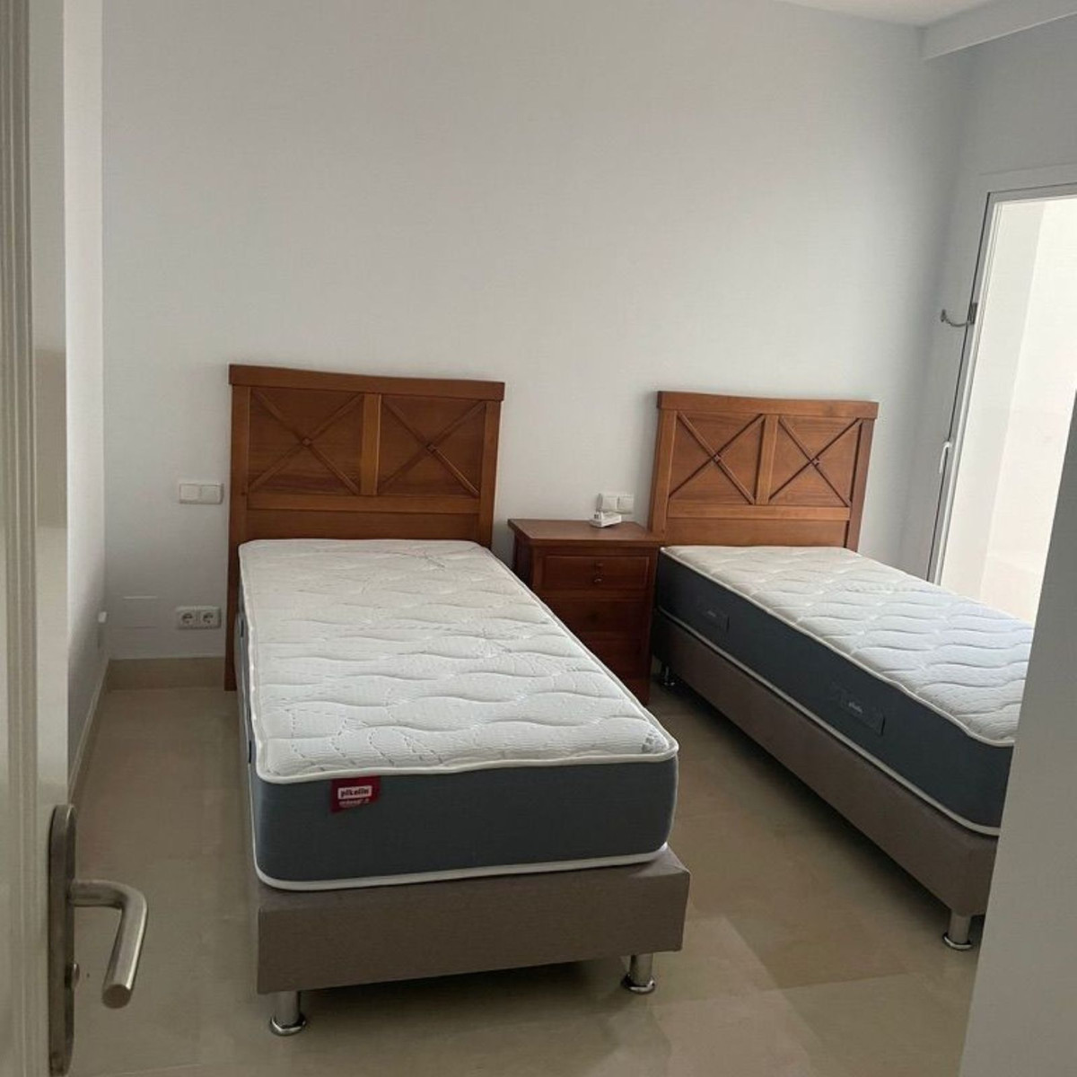 3 Bedroom Apartment for Sale in Nueva Andalucía — 8