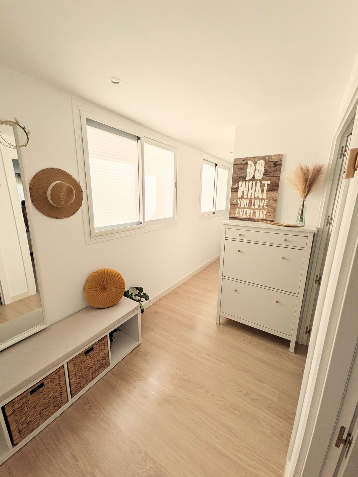 3 Bedroom Apartment for Sale in Estepona — view 17