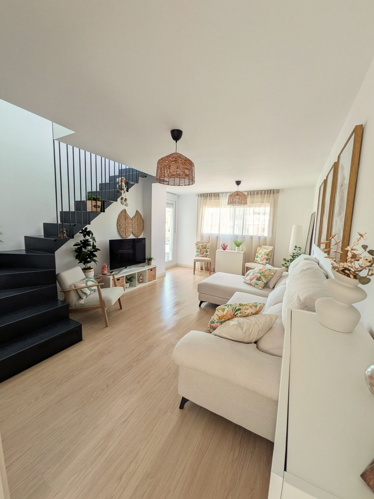 3 Bedroom Apartment for Sale in Estepona — view 20