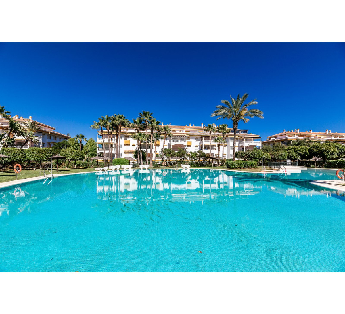 2 Bedroom Apartment for Sale in Nueva Andalucía