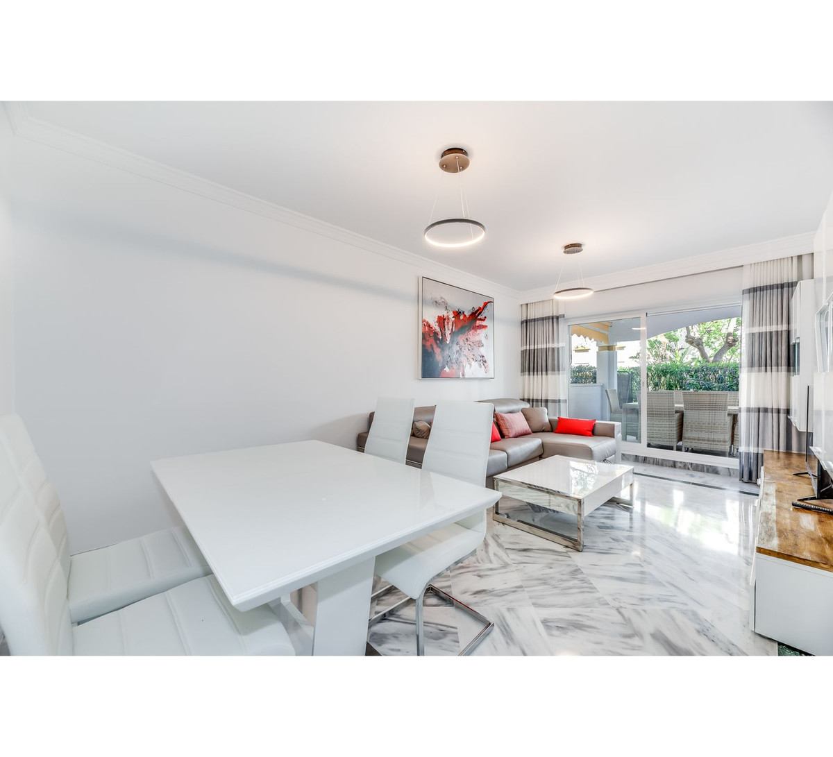 2 Bedroom Apartment for Sale in Nueva Andalucía — 6