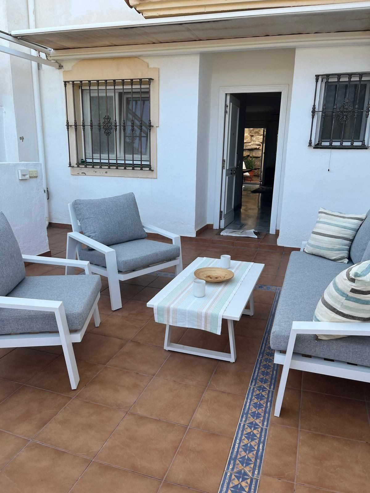 5 Bedroom Villa for Sale in Marbella