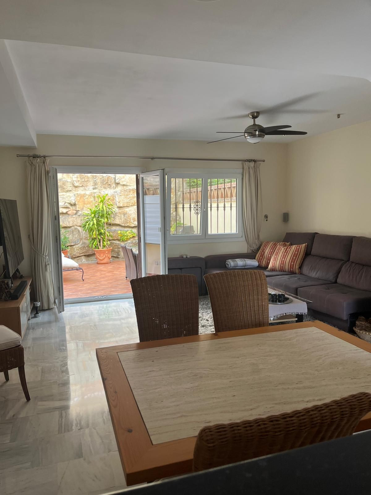 5 Bedroom Villa for Sale in Marbella — 5