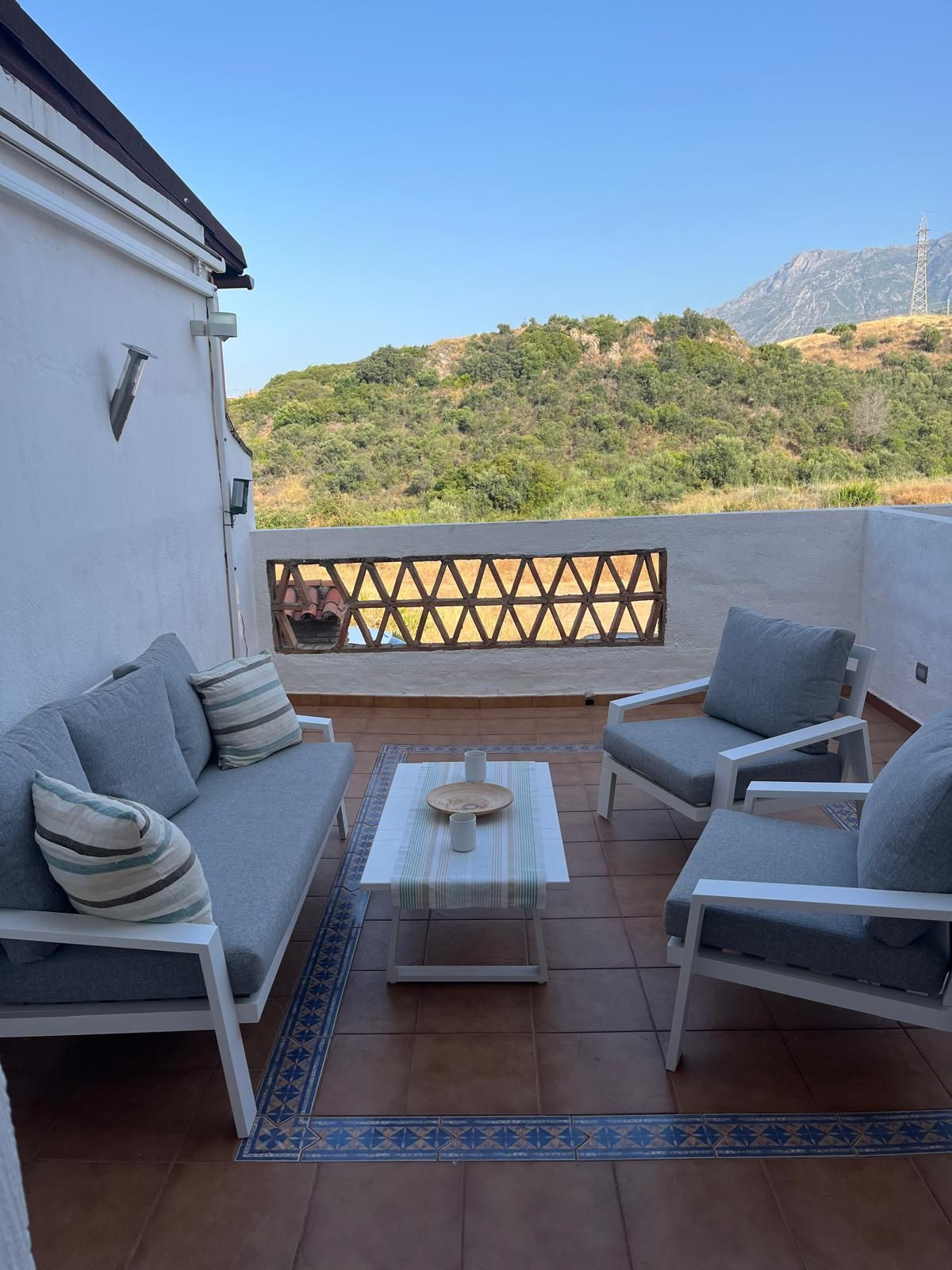 5 Bedroom Villa for Sale in Marbella — view 10