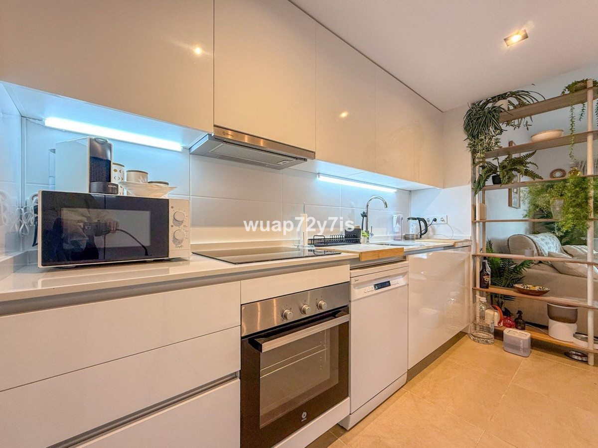2 Bedroom Apartment for Sale in Selwo — 8