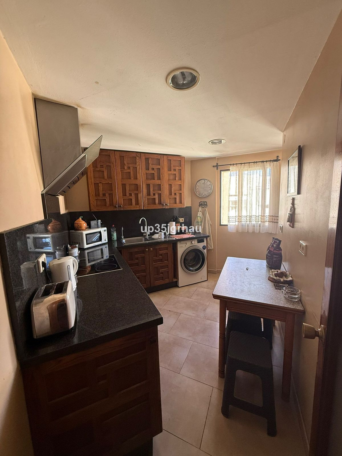 4 Bedroom Apartment for Sale in Estepona — 6
