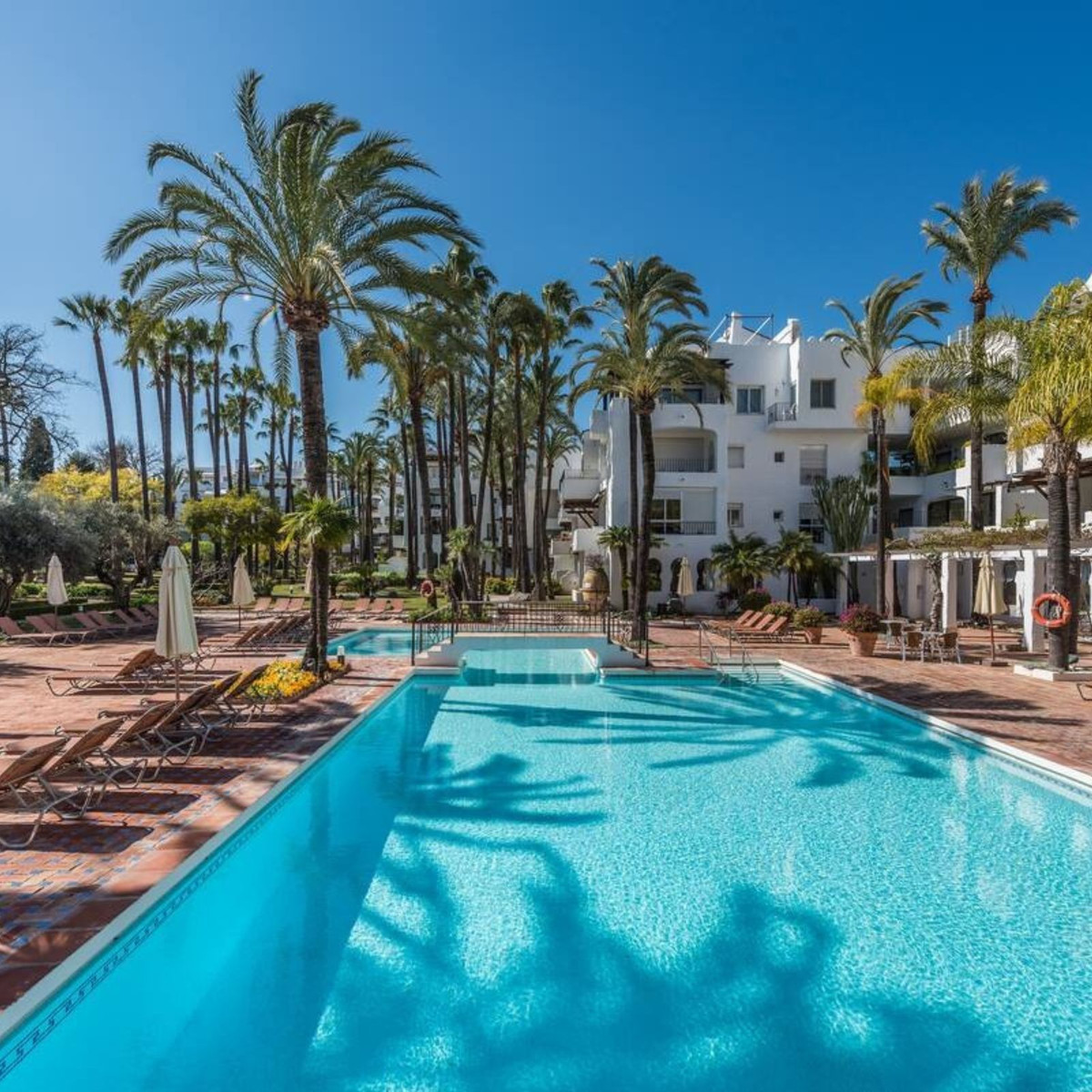 3 Bedroom Apartment for Sale in Puerto Banús